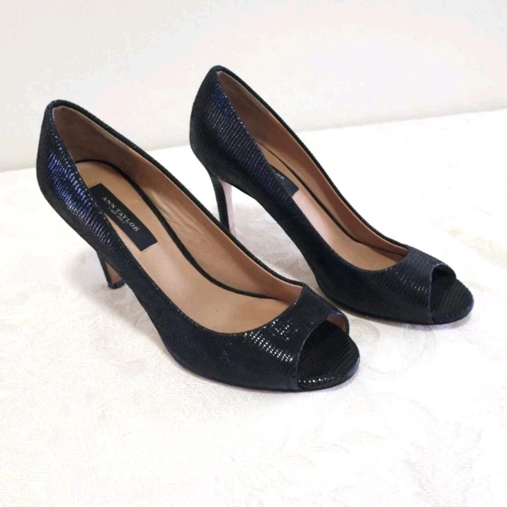 Ann Taylor Leather Peep Open Toe Pumps Heels Shoes 6 M Textured Black Slip On